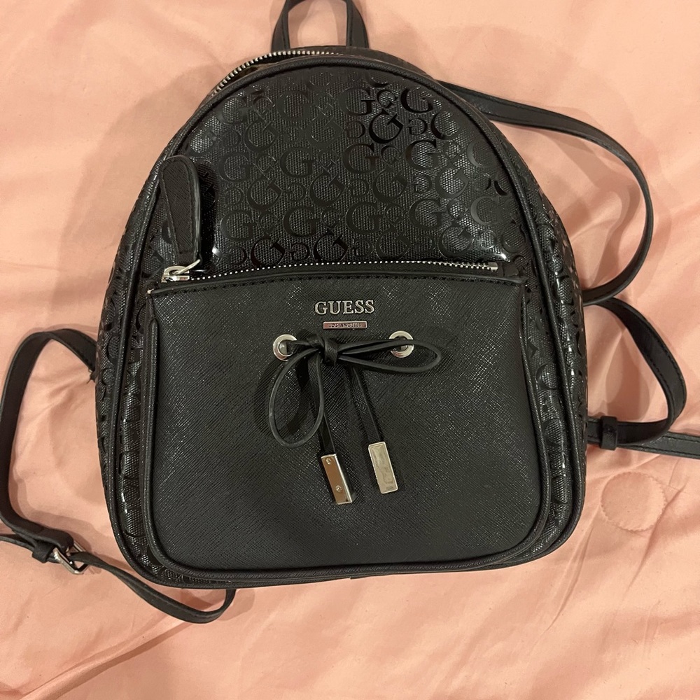 Guess mini back pack, black